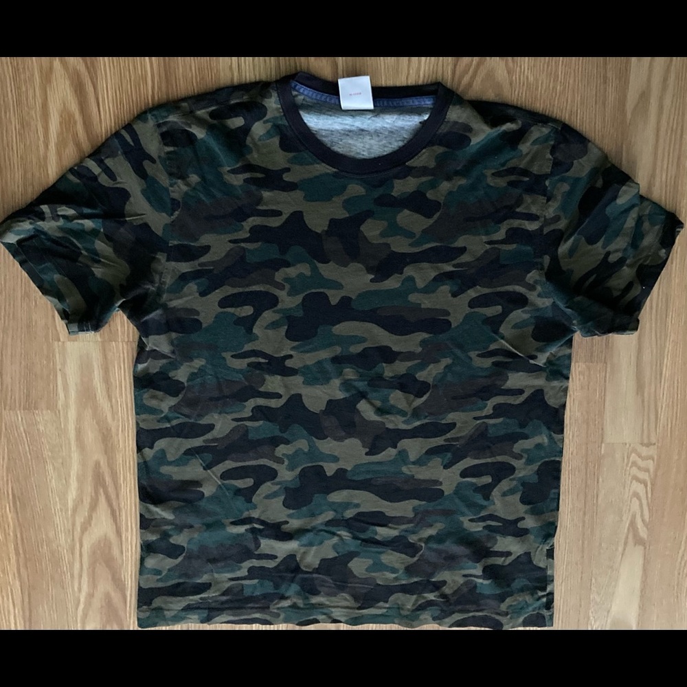 NWOT Brooks brothers camouflage